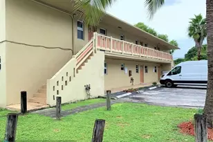 1500 SW 5th Pl, Fort Lauderdale, FL 33312 - Photo 2