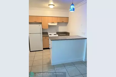 715 SW 14th Ave, Unit #2, Fort Lauderdale, FL 33312 - Photo 6