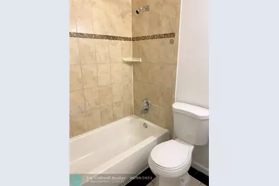 715 SW 14th Ave, Unit #2, Fort Lauderdale, FL 33312 - Photo 10