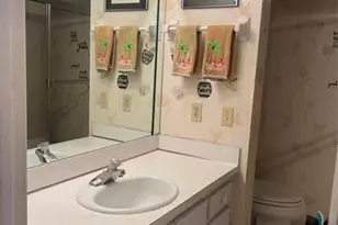 250 NE 20th St, Boca Raton, FL 33431 - Photo 8