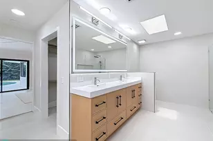 5100 Pineview Cir, Delray Beach, FL 33445 - Photo 48