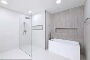 5100 Pineview Cir, Delray Beach, FL 33445 - Photo 46