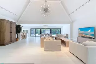 5100 Pineview Cir, Delray Beach, FL 33445 - Photo 8