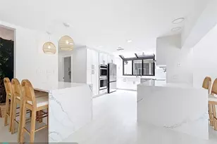 5100 Pineview Cir, Delray Beach, FL 33445 - Photo 14