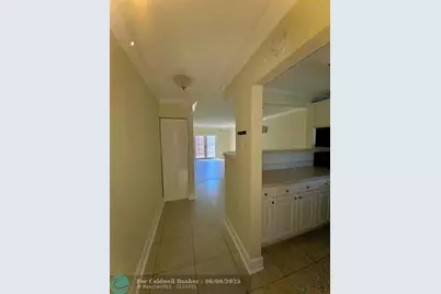 8512  Old Country Mnr, Unit #231, Davie, FL 33328 - Photo 2