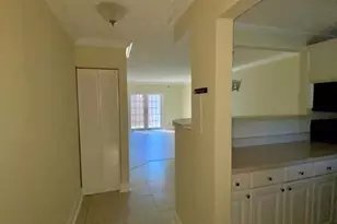 8512 Old Country Manor, Davie, FL 33328 - Photo 2