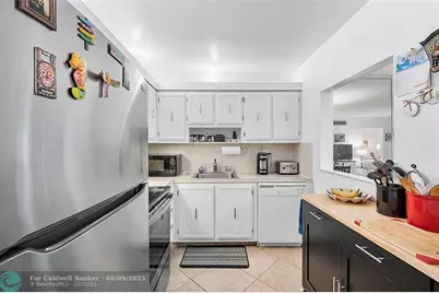 5621 SW 2nd Ct, Unit #201, Margate, FL 33068 - Photo 6