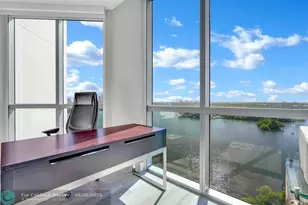 17111 Biscayne Blvd, North Miami Beach, FL 33160 - Photo 14