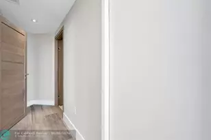 17111 Biscayne Blvd, North Miami Beach, FL 33160 - Photo 16