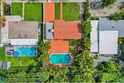 810 SW 26th Ct, Fort Lauderdale, FL 33315 - Photo 38