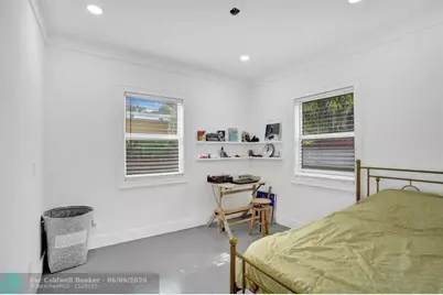 810 SW 26th Ct, Fort Lauderdale, FL 33315 - Photo 20