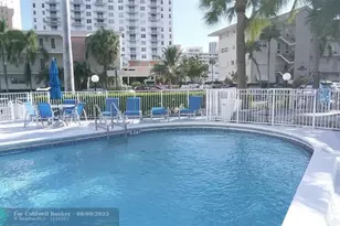 460 Paradise Isle Blvd, Hallandale Beach, FL 33009 - Photo 22