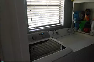 8706 NW 83rd St, Tamarac, FL 33321 - Photo 24