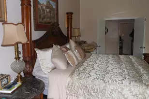 8706 NW 83rd St, Tamarac, FL 33321 - Photo 10