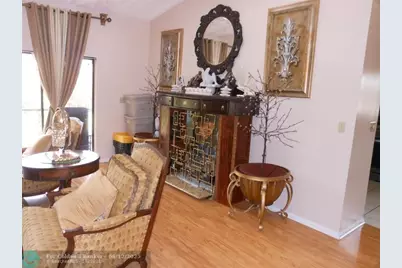 8706 NW 83rd St, Tamarac, FL 33321 - Photo 16