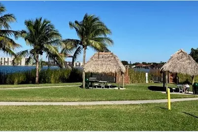 109  Lake Emerald Dr, Unit #204, Oakland Park, FL 33309 - Photo 22