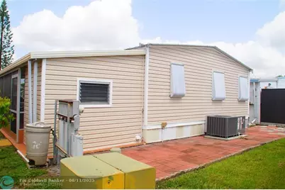 5280 SW 23rd Ave, Fort Lauderdale, FL 33312 - Photo 32