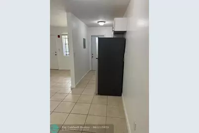 750 NW 56th St, Unit #17, Miami, FL 33127 - Photo 4