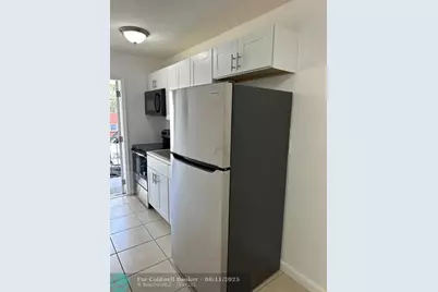 750 NW 56th St, Unit #17, Miami, FL 33127 - Photo 12