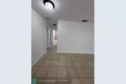 750 NW 56th St, Unit #17, Miami, FL 33127 - Photo 6