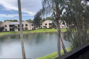 3254 NW 47th Ave, Coconut Creek, FL 33063 - Photo 4