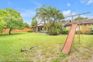 20100 NE 10th Pl Way, Miami, FL 33179 - Photo 10