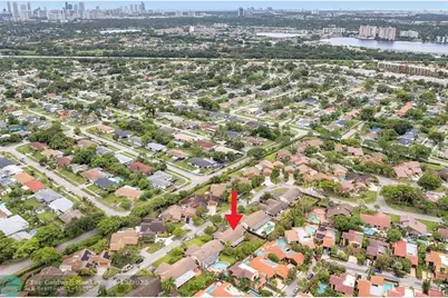 20100 NE 10th Place Way, Miami, FL 33179 - Photo 16