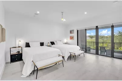 5827  Brookfield Cir W, Hollywood, FL 33312 - Photo 80