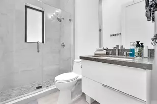 5827 Brookfield Cir W, Hollywood, FL 33312 - Photo 32