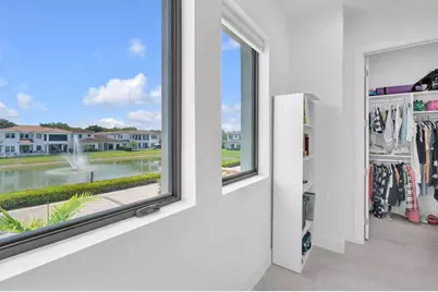 5827  Brookfield Cir W, Hollywood, FL 33312 - Photo 78