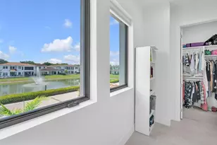 5827 Brookfield Cir W, Hollywood, FL 33312 - Photo 78