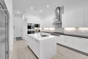 5827 Brookfield Cir W, Hollywood, FL 33312 - Photo 10