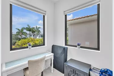 5827  Brookfield Cir W, Hollywood, FL 33312 - Photo 82