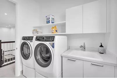 5827  Brookfield Cir W, Hollywood, FL 33312 - Photo 84