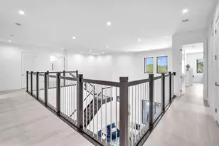 5827 Brookfield Cir W, Hollywood, FL 33312 - Photo 64