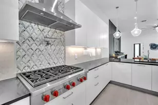 5827 Brookfield Cir W, Hollywood, FL 33312 - Photo 12