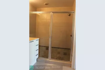 140 S Dixie Hy, Unit #525, Hollywood, FL 33020 - Photo 4