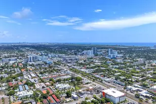 2135 Washington St, Hollywood, FL 33020 - Photo 20