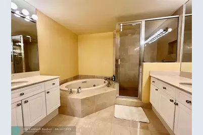 6001 N Ocean Dr, Unit #706, Hollywood, FL 33019 - Photo 24