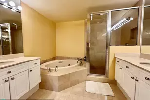 6001 N Ocean Dr, Hollywood, FL 33019 - Photo 24