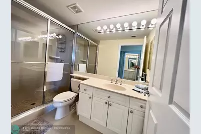 6001 N Ocean Dr, Unit #706, Hollywood, FL 33019 - Photo 30