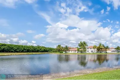 916 Savannah Falls Drive, Weston, FL 33327 - Photo 10