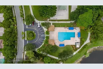 916 Savannah Falls Drive, Weston, FL 33327 - Photo 24