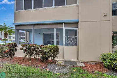 204  Burgundy E, Unit #204, Delray Beach, FL 33484 - Photo 24