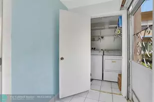 204 Burgundy E, Delray Beach, FL 33484 - Photo 22