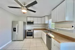 100 NE 12th St, Fort Lauderdale, FL 33304 - Photo 6