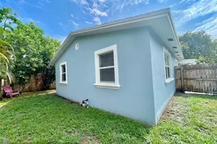 100 NE 12th St, Fort Lauderdale, FL 33304 - Photo 22