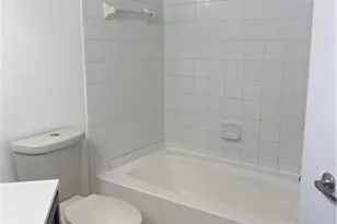 9640 NW 2nd St, Pembroke Pines, FL 33024 - Photo 22