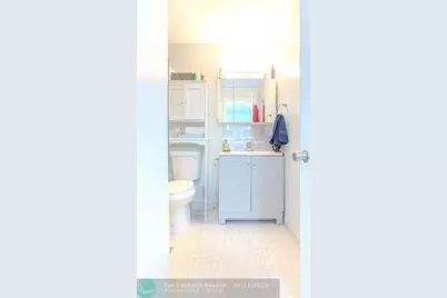 10675 W Clairmont Cir, Unit #202, Fort Lauderdale, FL 33321 - Photo 14