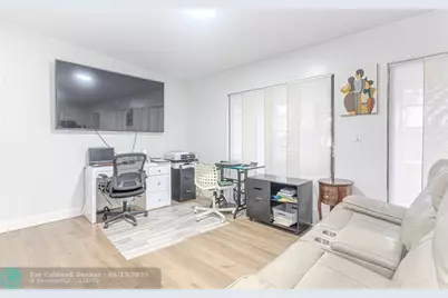 10675 W Clairmont Cir, Unit #202, Fort Lauderdale, FL 33321 - Photo 6